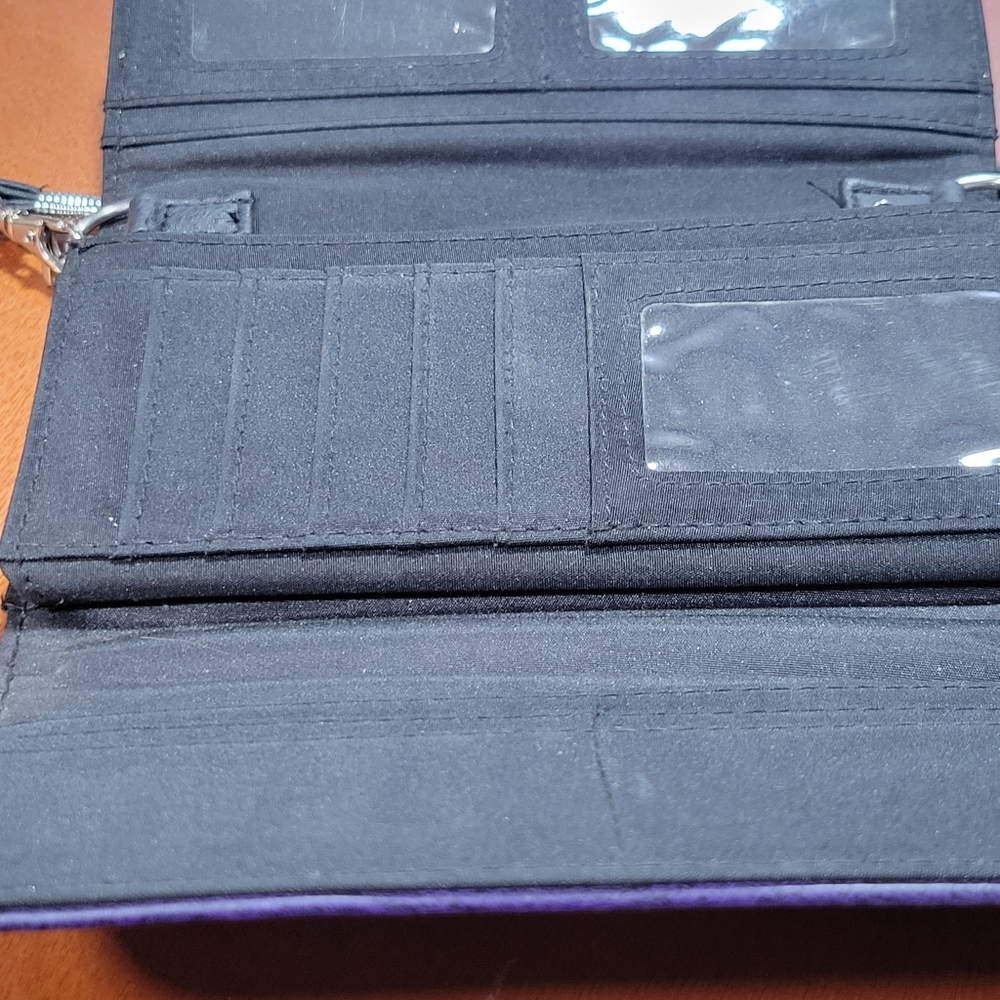 Ladies cross over purse - Picture 4 of 9